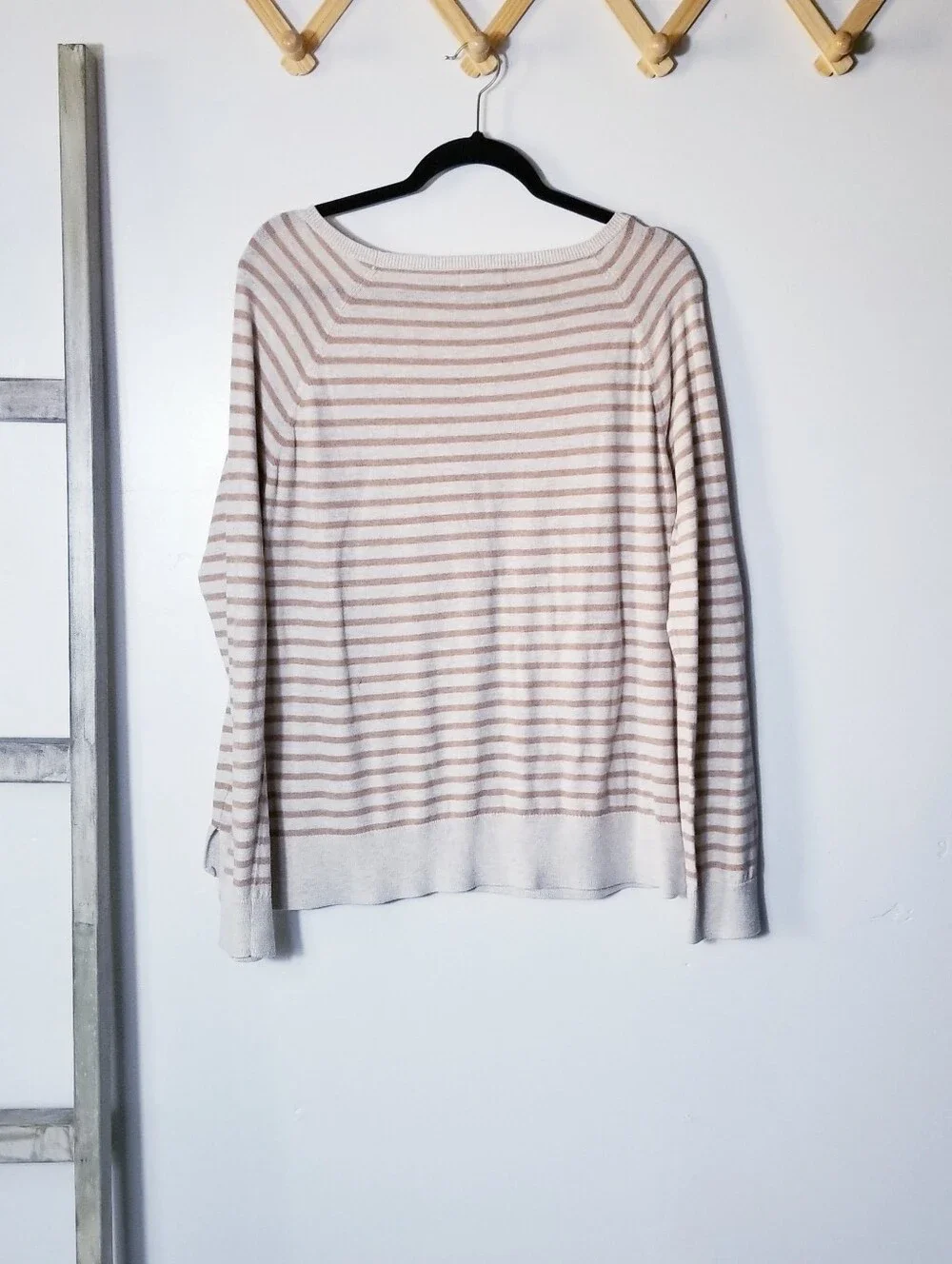 ANA WOMEN'S BROWN AND TAN SWEATER SIZE XL (READ FULL DESCRIPTION)